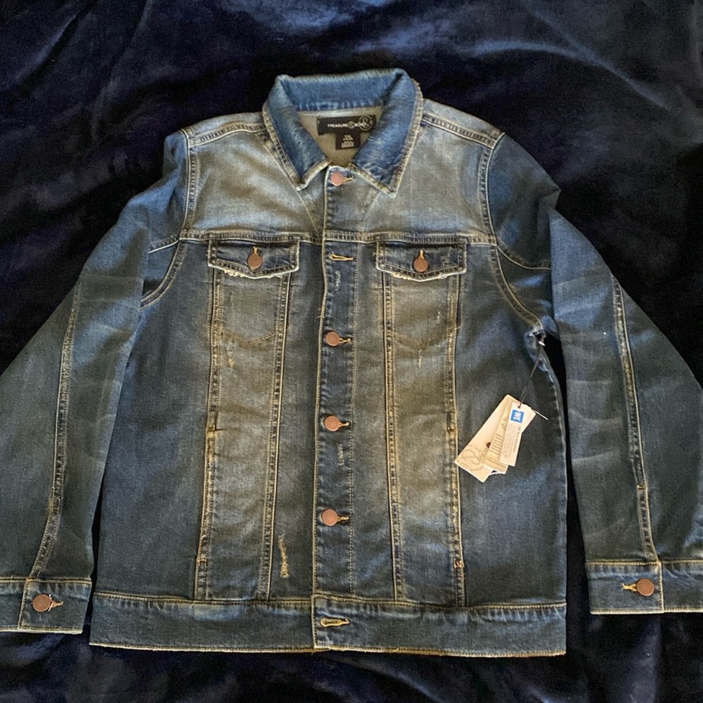 Boys XXL Treasure and Bond distressed Jean jacket - NWT